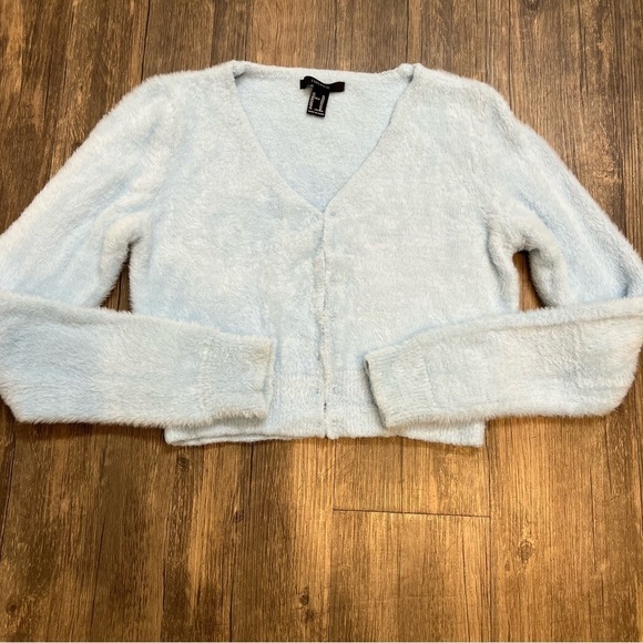 Forever 21 Fuzzy Crop Top V neck sweater cardigan knit, Size XL - Picture 3 of 10